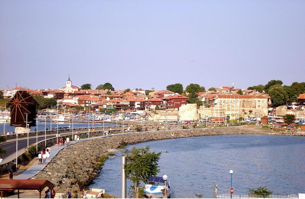 Family Hotel Saint Nikola Neszebar Kültér fotó